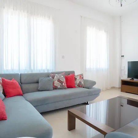 Oniros By Prestige Bookings Villa