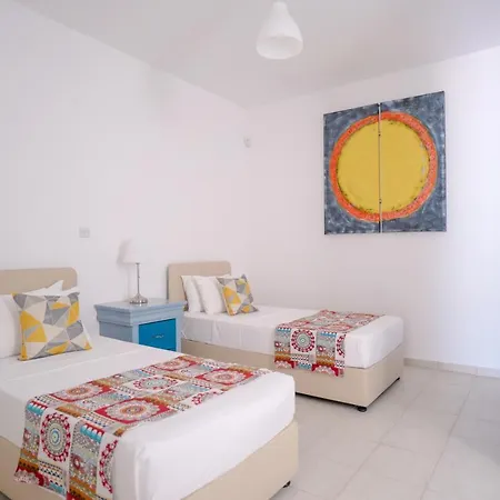 Oniros By Prestige Bookings فيلة