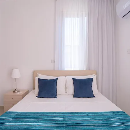 Villa Oniros By Prestige Bookings *